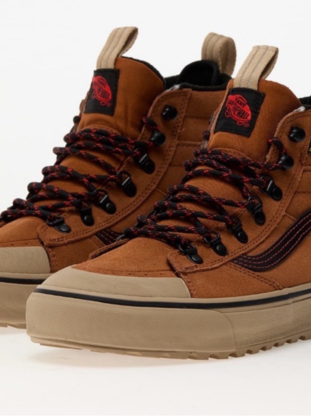 Sk8-Hi Waterproof Insulated Shoe